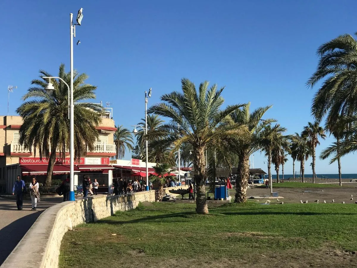 Malaga Beach House, 2 City Bikes, 2 Children'S Bikes, Wifi, Big Terrace, Bbq, Family, Childfriendly Spain