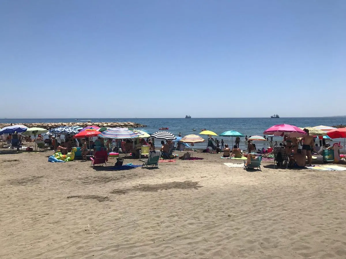 Holiday home Malaga Beach House, 2 City Bikes, 2 Children'S Bikes, Wifi, Big Terrace, Bbq, Family, Childfriendly