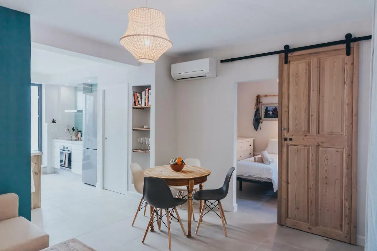 Malaga Beach House, 2 City Bikes, 2 Children'S Bikes, Wifi, Big Terrace, Bbq, Family, Childfriendly