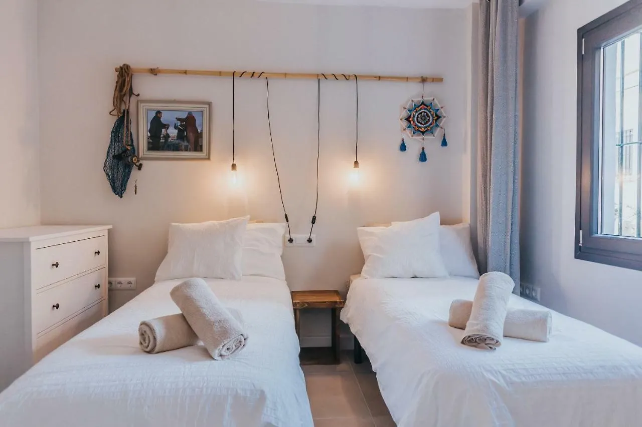 Holiday home Malaga Beach House, 2 City Bikes, 2 Children'S Bikes, Wifi, Big Terrace, Bbq, Family, Childfriendly Spain