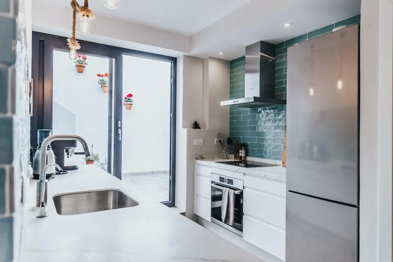 Holiday home Malaga Beach House, 2 City Bikes, 2 Children'S Bikes, Wifi, Big Terrace, Bbq, Family, Childfriendly